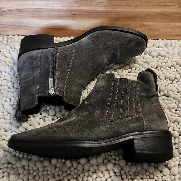 AQUATALIA STYLE CARMIE GREY ZIPPER CLOSURE HEEL BOOTIES WOMAN'S SIZE 9.5 NWOB - Picture 8 of 15